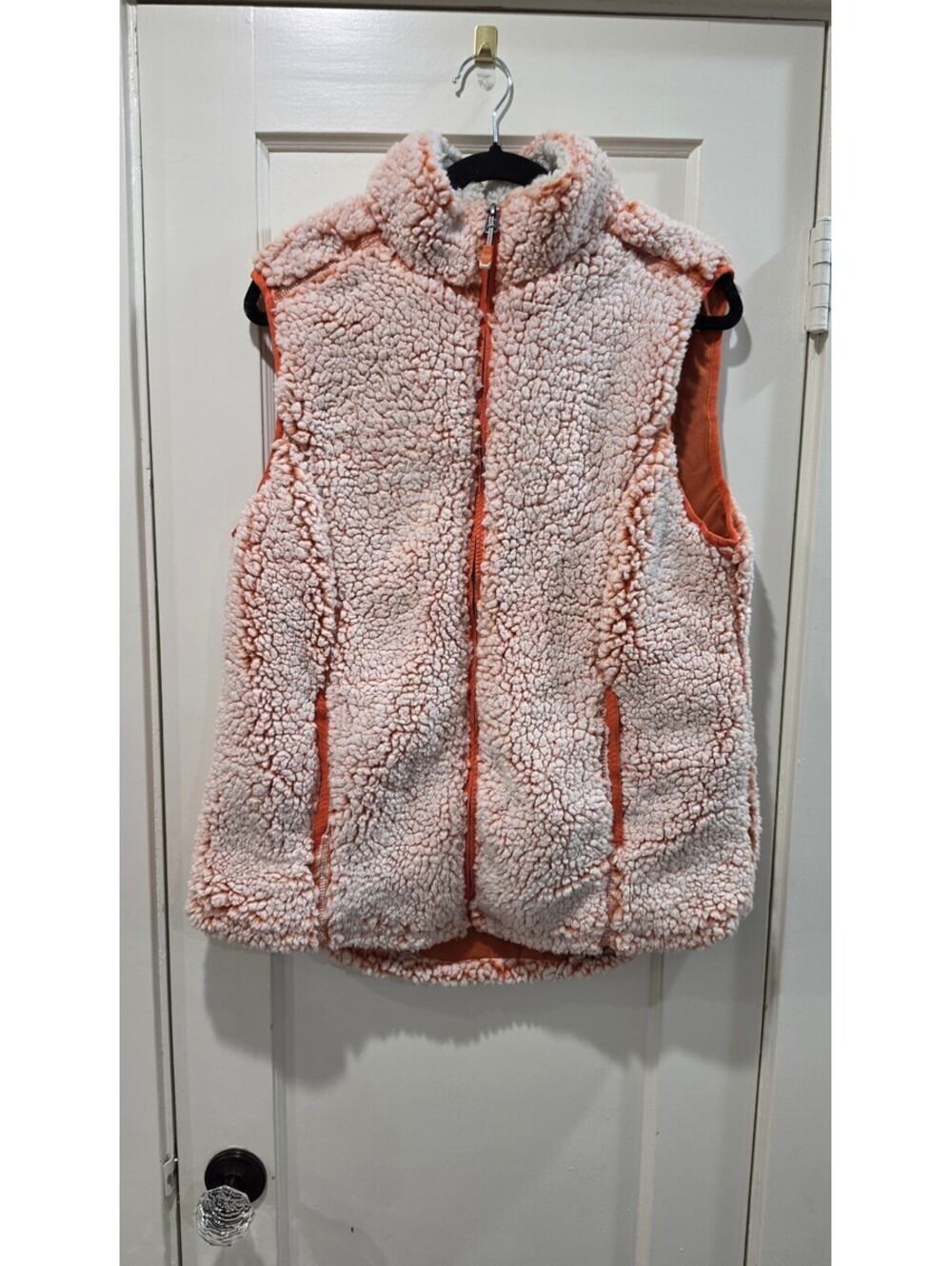 GreenTea Ladies Large Orange Faux Sherpa Vest